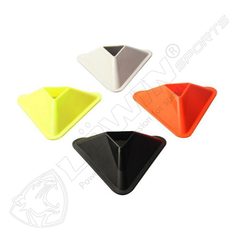 Sauccer Marker Cone Triangle'